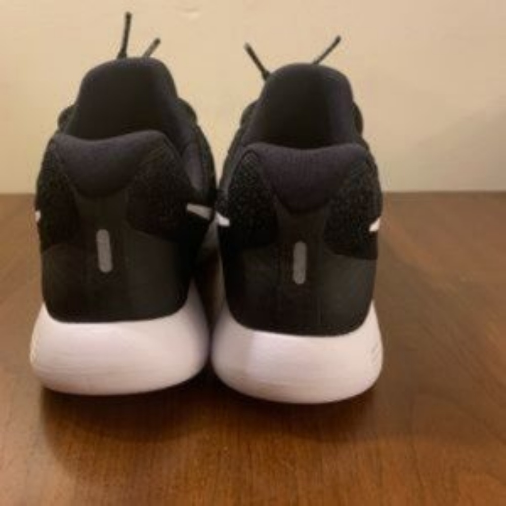 NEW WMNS Nike Air Lunar Epic Flyknit Shoe - Picture 4 of 7